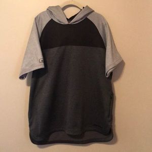 AND1 short sleeve hooded shirt